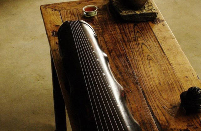 湘潭市古琴蕴含的传统文化，一把古琴制备出来要两年的时间
